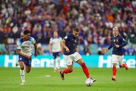 他们近三场 他们近三场